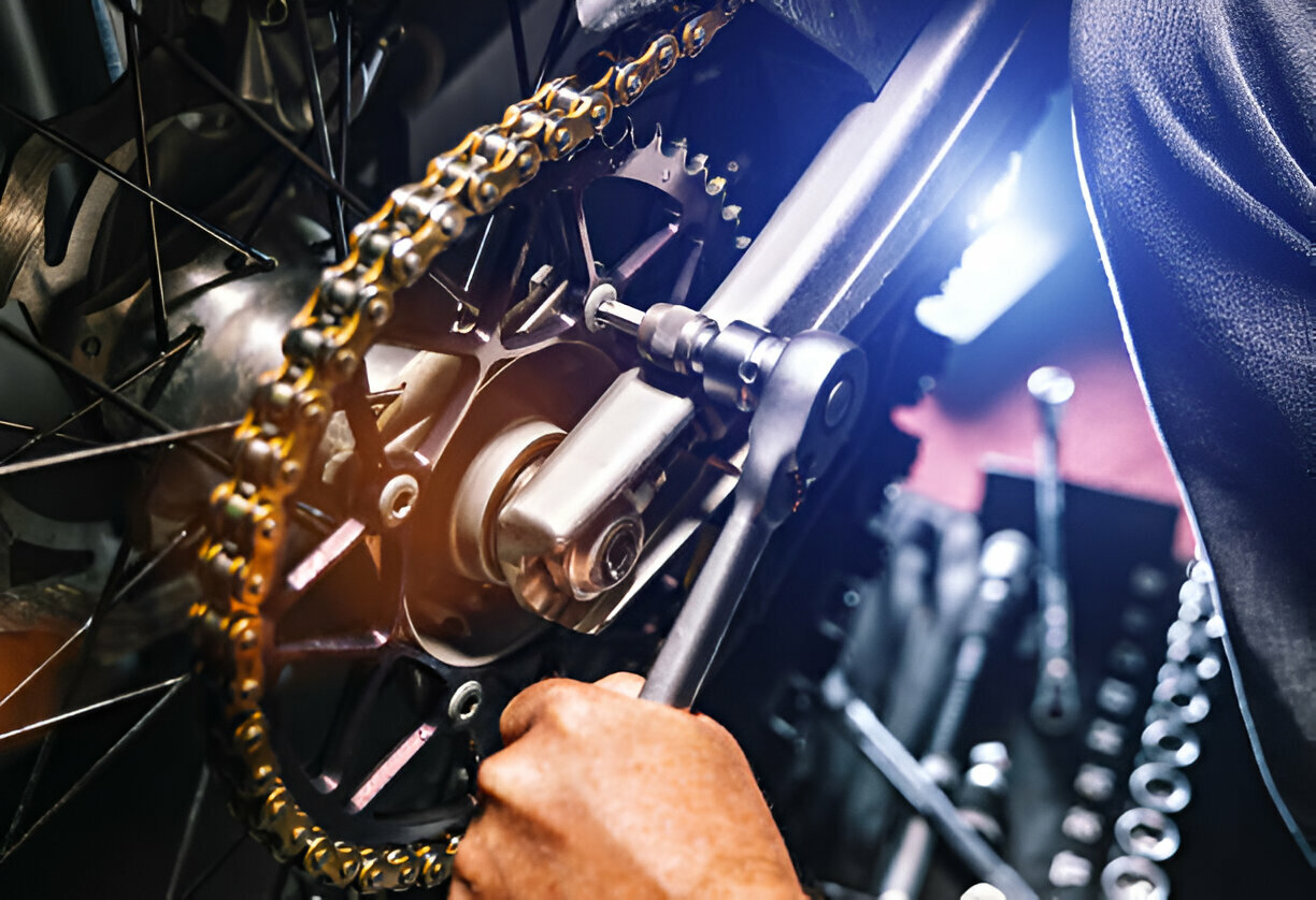 Reparación de motos en talleres Gomis